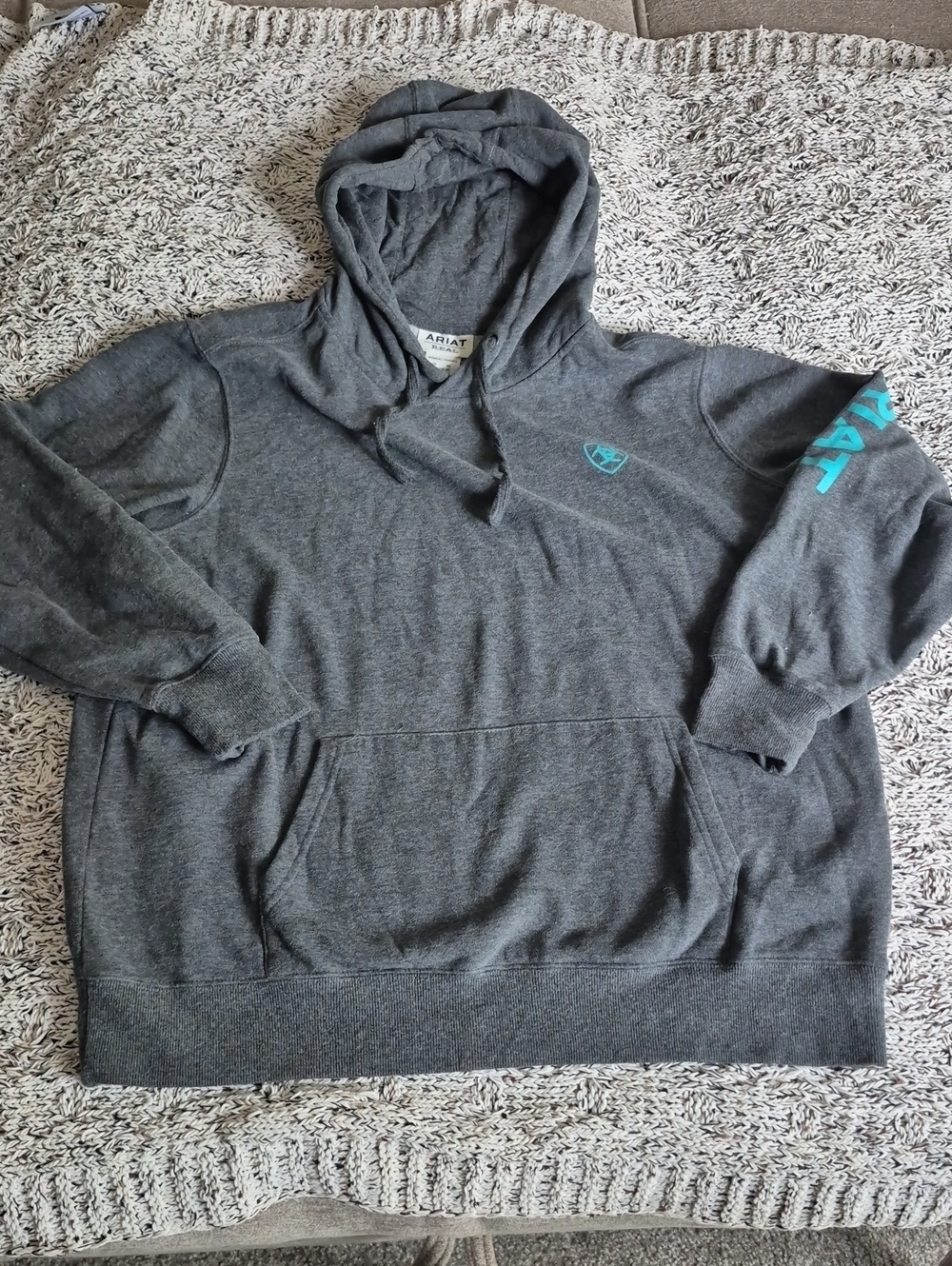 Ariat 🖤 Gray Charcoal Hoodie (994)